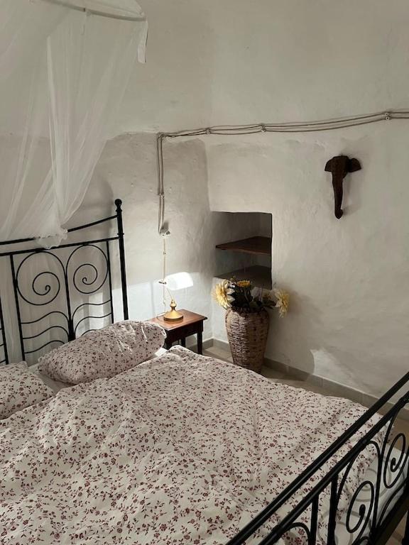 Casa Giuliveto - Charmantes Ferienhaus Mit Privatpool In Olivenhain Остуні Екстер'єр фото