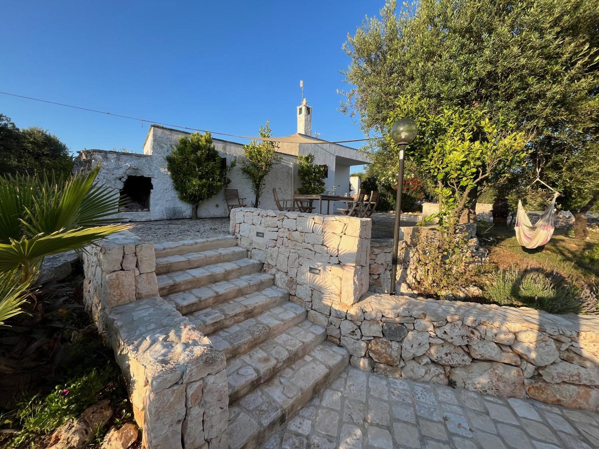 Casa Giuliveto - Charmantes Ferienhaus Mit Privatpool In Olivenhain Остуні Екстер'єр фото